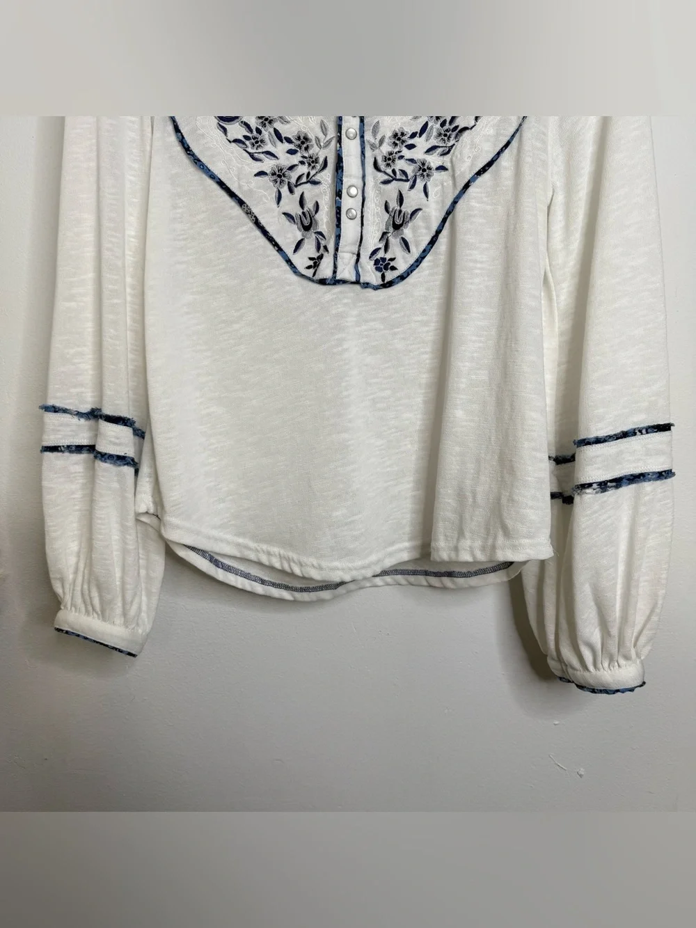 Free People Sundance Kid Henley Floral Embroidered Blouse Pearl Snap S Western